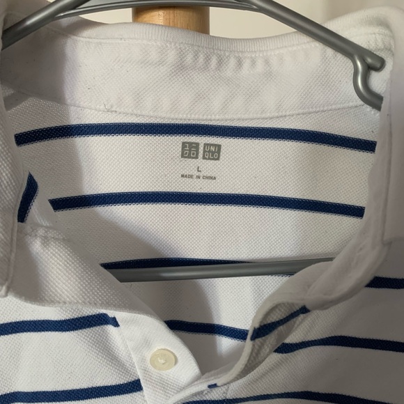 UNIQLO Black Striped Polo Short - Picture 2 of 3